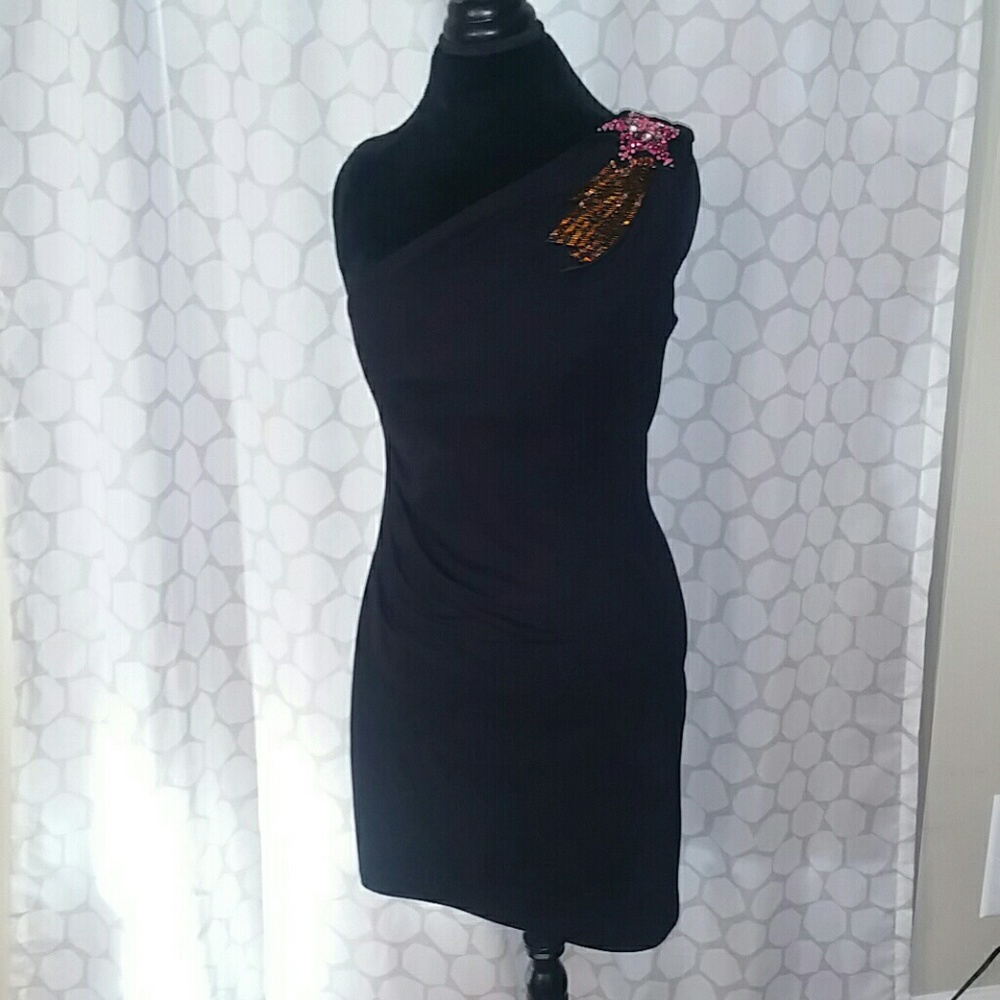 Gorgeous black cocktail dress